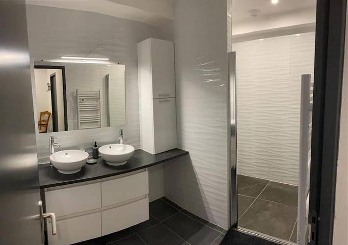 Gîte pour 6 personnes, avec terrasse à Saint-Jean-de-Serres - 4