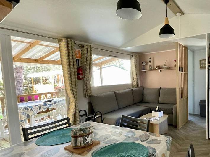 Camping pour 6 personnes, avec bassin pour enfant, adapté aux familles à Les Mathes - 4