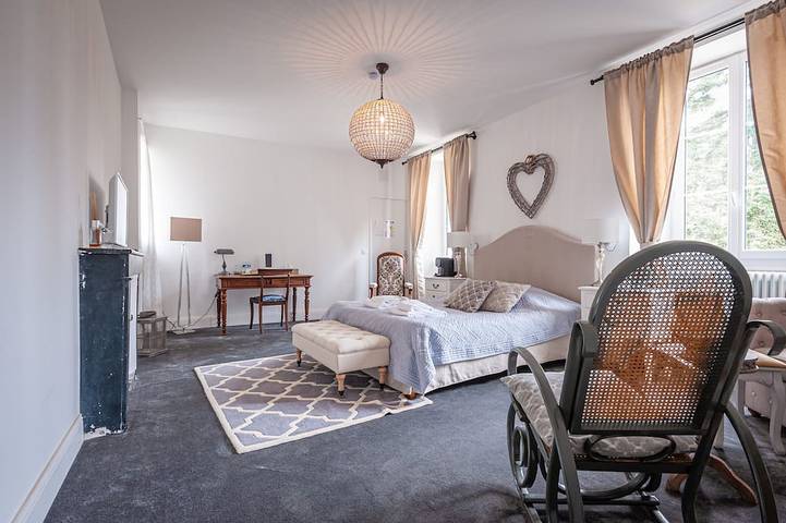 Château pour 50 personnes dans l' Isère - 2