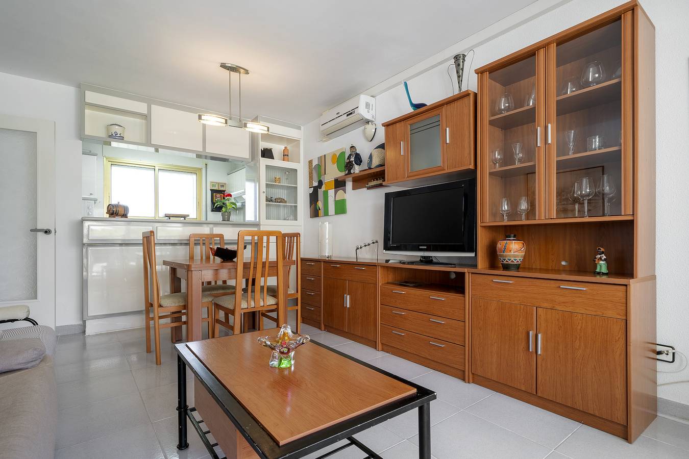 Entire apartment, Holiday Apartment "Cambrils Park" with Sea View, Balcony & Shared Pool in Cambrils, Costa Dorada