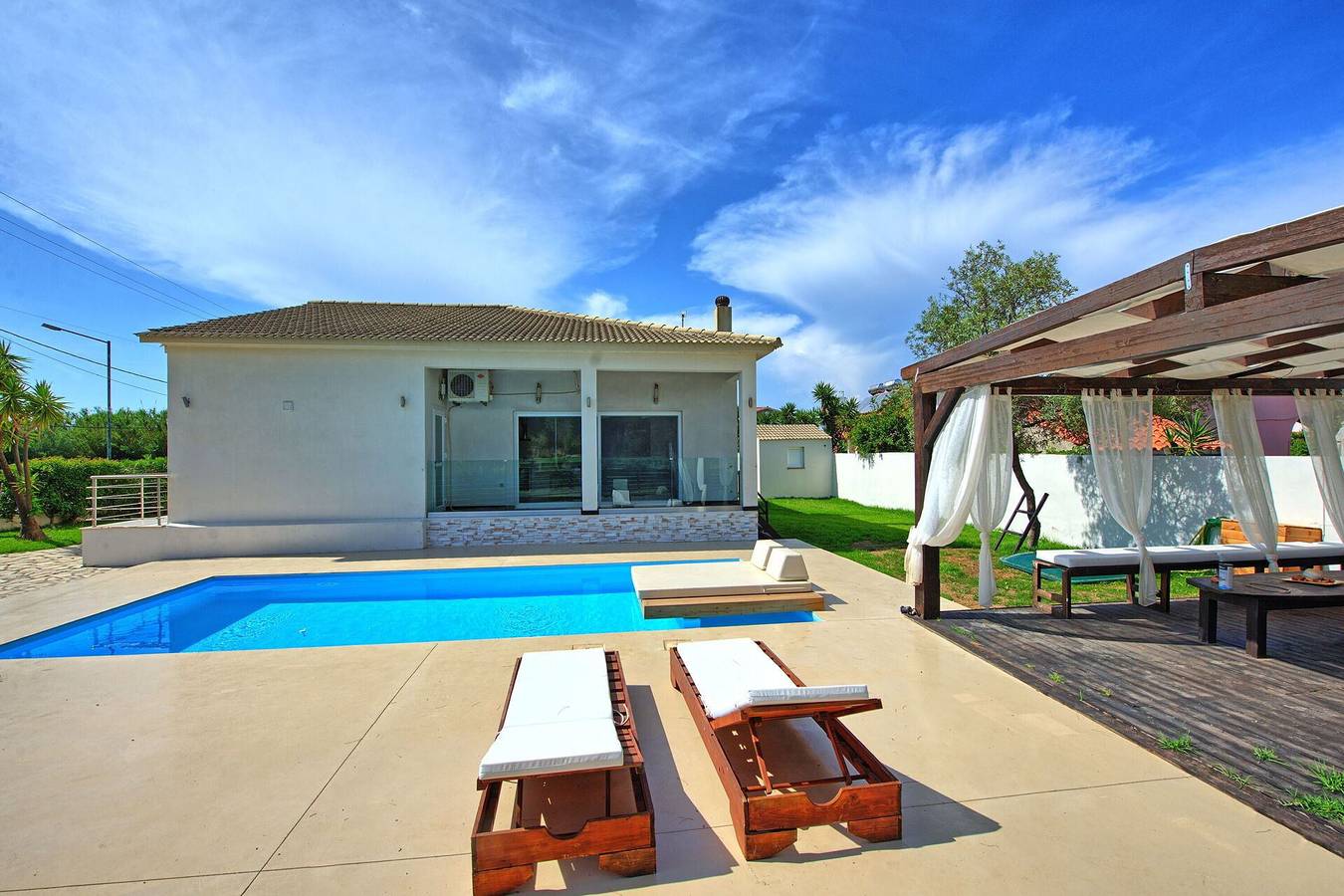 Villa für 5 Personen mit Pool in Acharavi, Korfu