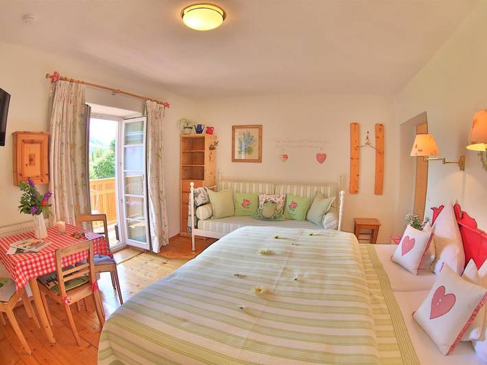 Hütte für 3 Personen, mit Garten, kinderfreundlich in Seefeld in Tirol - 2