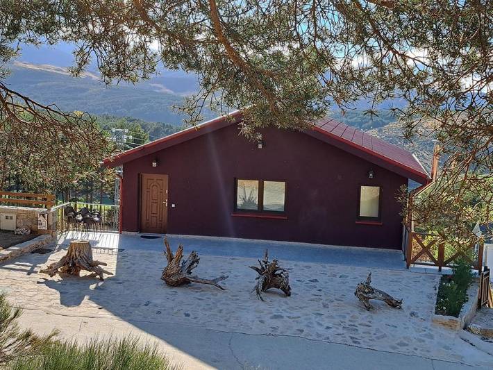 Casa rural para 4 personas, con Balcón y Terraza además de Jardín y Vistas en Navacepedilla de Corneja - 2