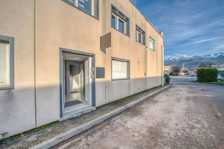 Estúdio inteiro, Premium Studio – Modern, Functional with Wi-Fi in L'Isère, Rio Isère