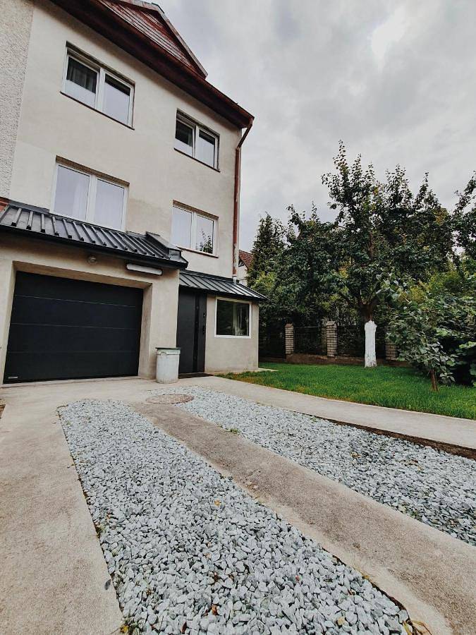 Ferienhaus für 9 Personen, mit Garten und Balkon in Danzig