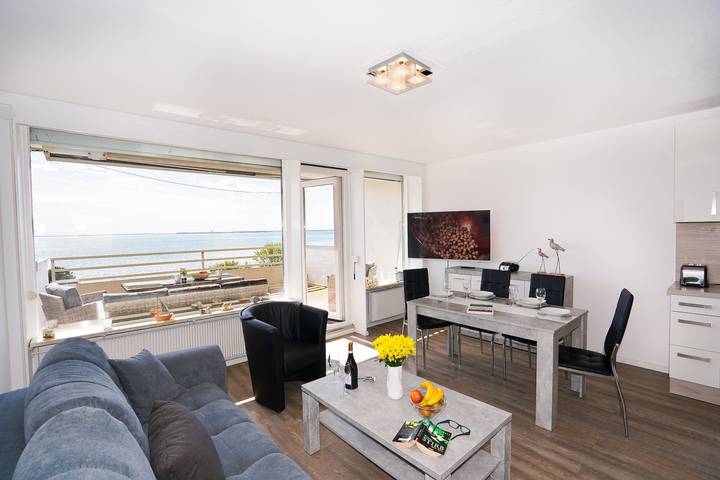 Ganze Ferienwohnung, Kleine Düne in Hundestrand / Naturstrand, Sierksdorf
