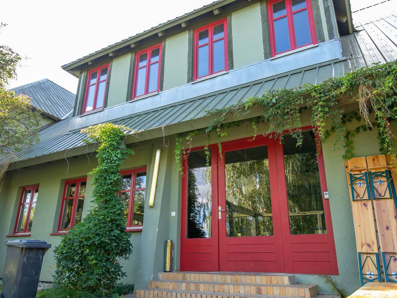 Ganze Ferienwohnung, 270m² Ferienwohnung Alter Kuhstall - Ferienwohnung in Rubenow, Vorpommern Greifswald