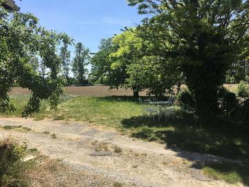 Gîte pour 8 personnes, avec jardin et terrasse à Étoile-sur-Rhône