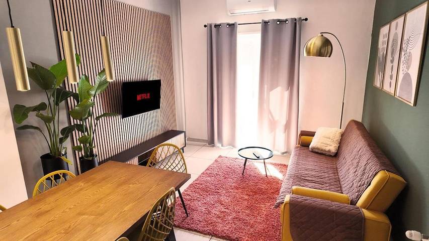 Ferienwohnung für 6 Personen, mit Balkon und Ausblick in Terracina
