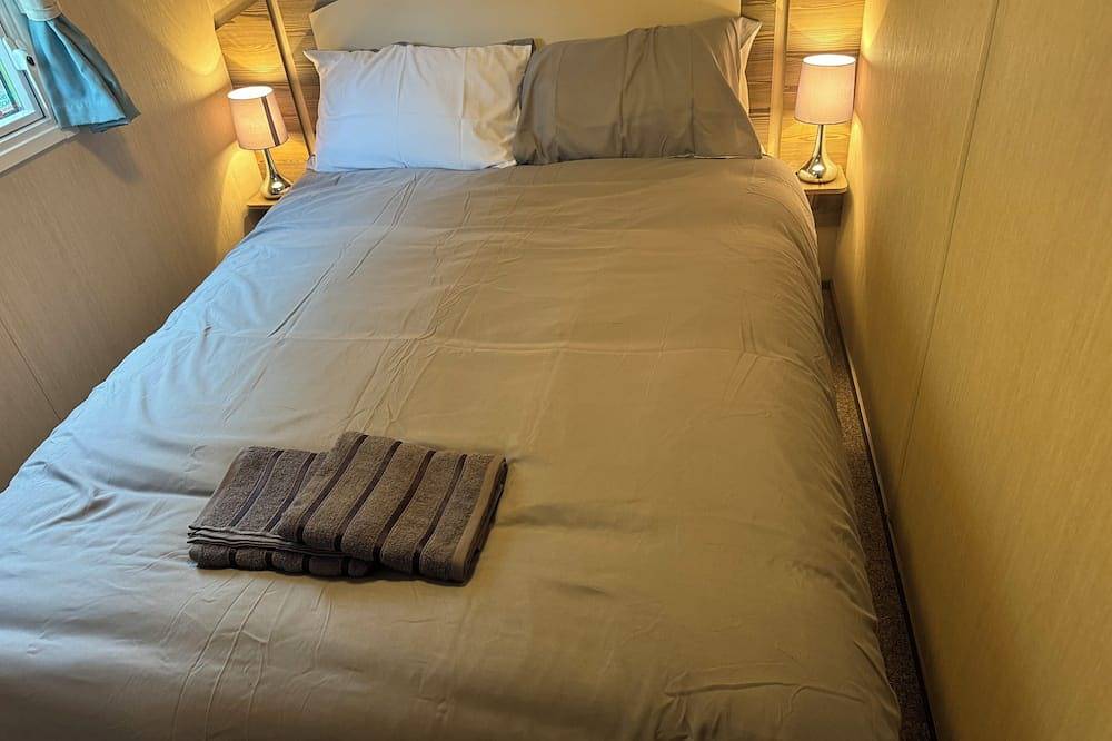 Starlight Stays Horizon Exclusive in Ayr, Firth Of Clyde