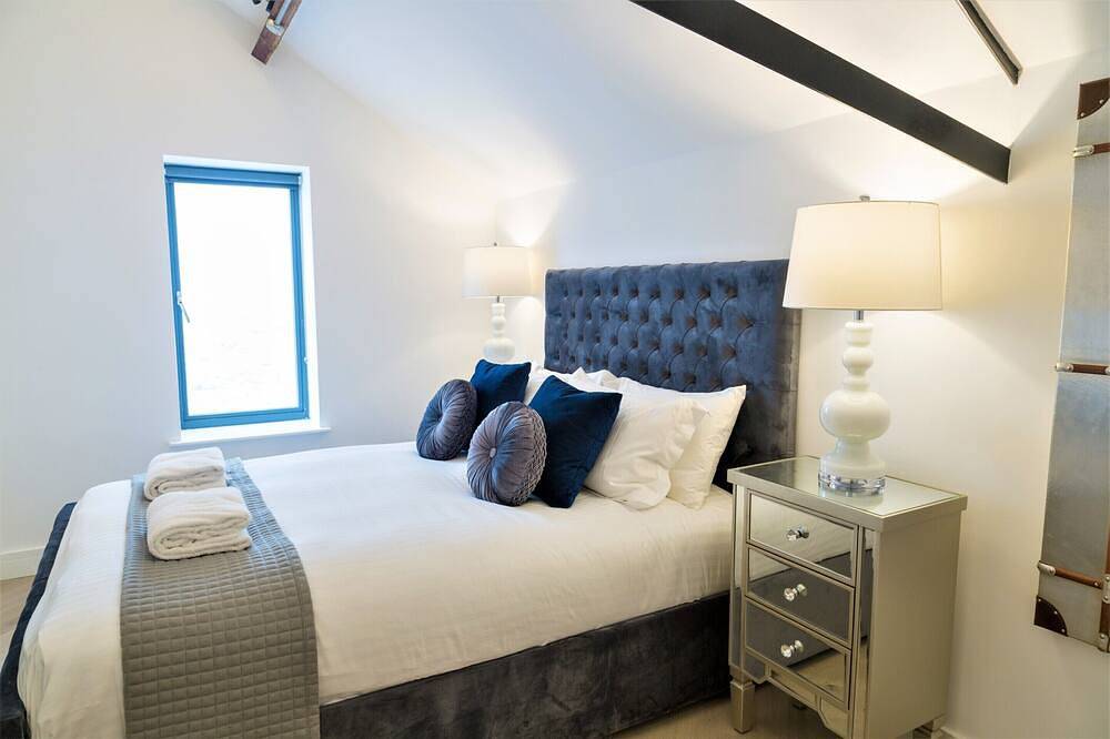 Entire apartment, Beautiful 2 bedroom apartment in City Centre in Bristol, South West England
