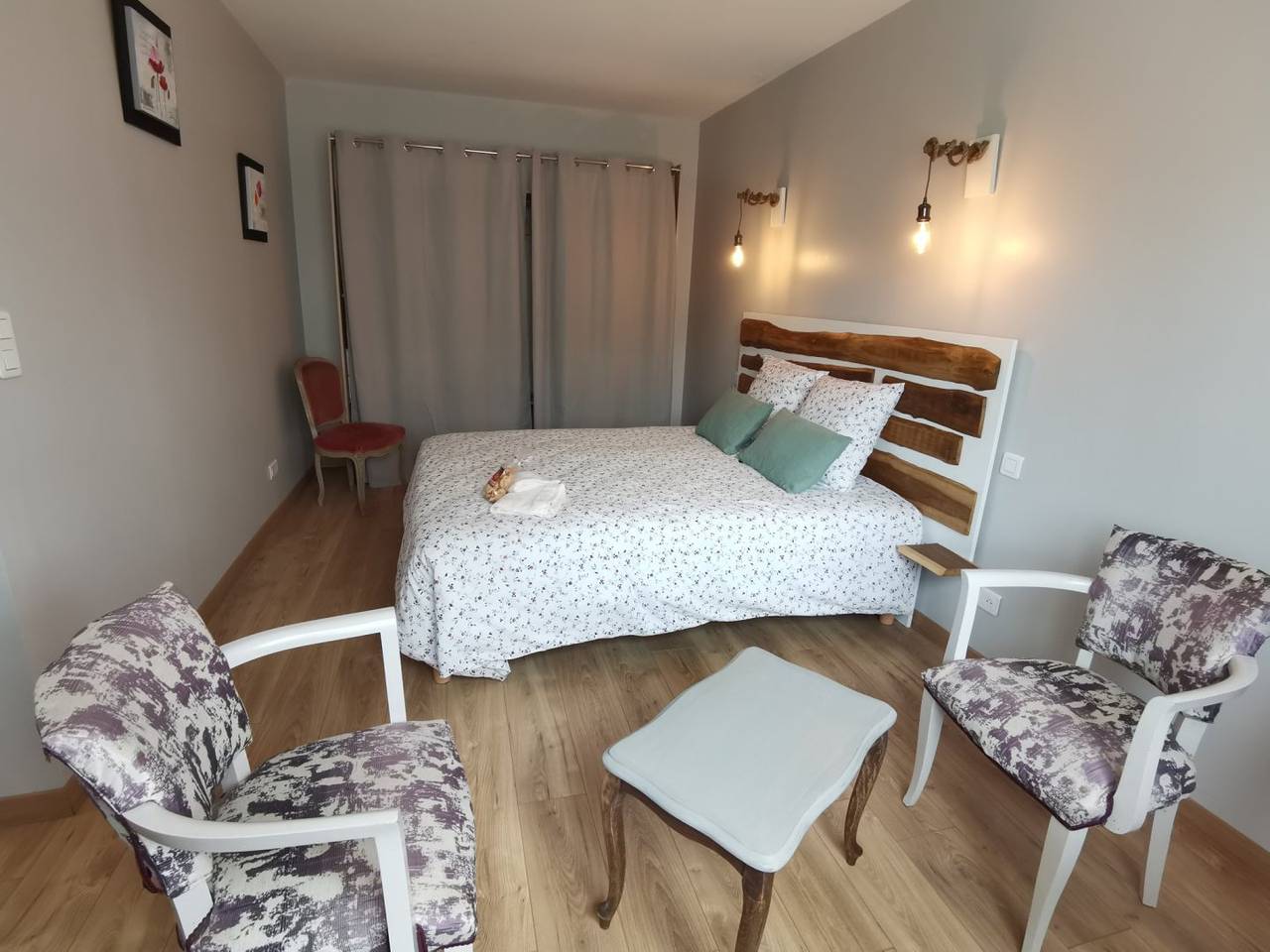 Chambres d'hôtes les Hauts de Grazac - Chambre Rez de Chaussée Jardin in Grazac (Tarn), Région d'Albi