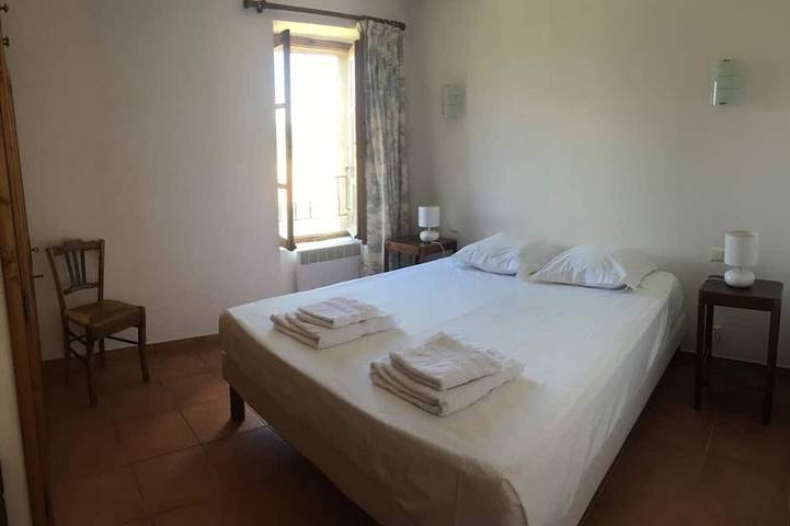 Location de vacances pour 5 personnes à Sainte-Lucie-de-Tallano - 2