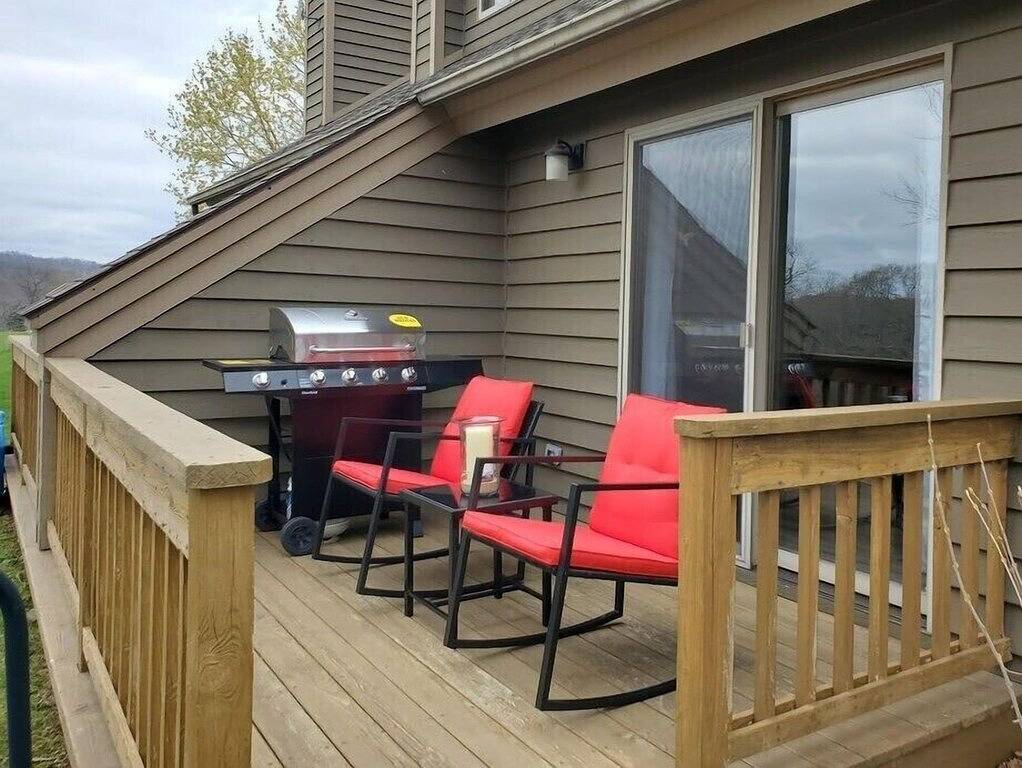 Ganze Wohnung, Golf View, Walking Trails, Dog Friendly & Access to Indoor Pool in Jo Daviess County