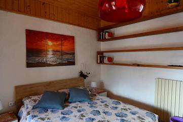 Gîte pour 4 personnes, avec vue et balcon dans Carlazzo