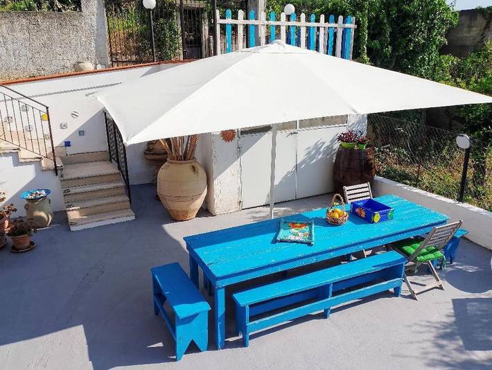 Location de vacances pour 5 personnes, avec vue et jardin à Campofelice di Roccella - 3