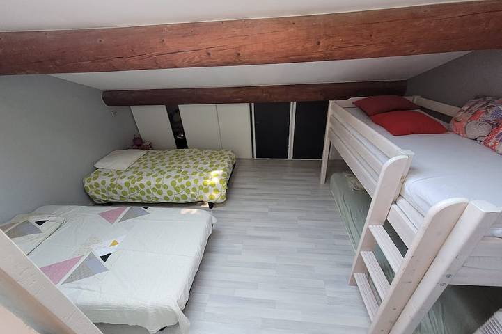 Location de vacances pour 4 personnes, avec terrasse et jardin à Velleron - 4