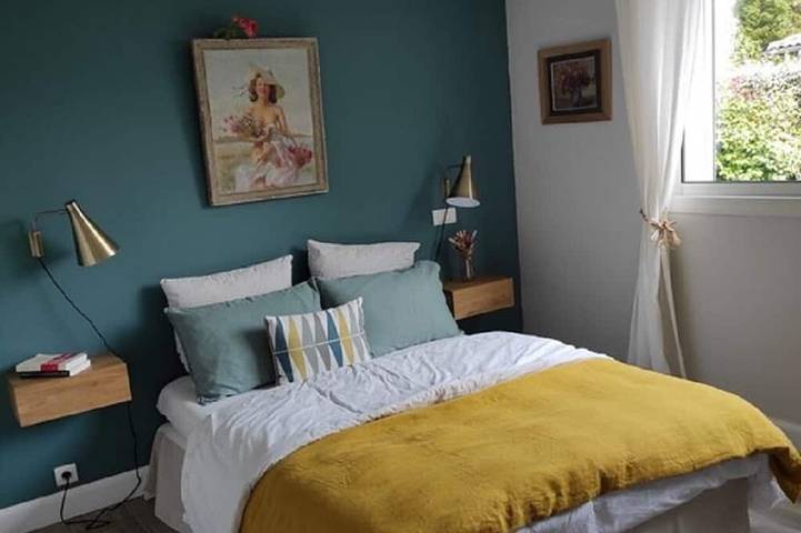 Location de vacances pour 8 personnes, avec jardin à Urcuit - 2