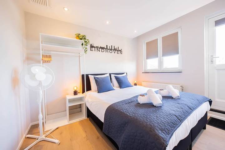 Appartement entier, Prestige 70m2 Two-Bedroom Apartment in Eindhoven, Brabant-Septentrional