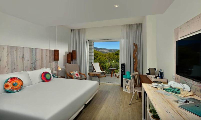 Hôtel pour 3 personnes, avec terrasse à Palmanova (Espagne) - 3