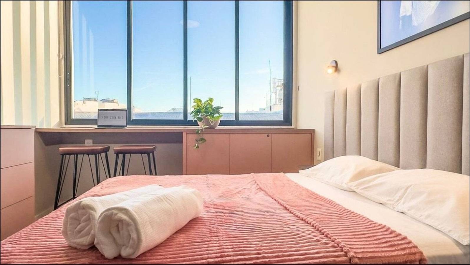 Entire apartment, Beautiful fully renovated apartment in Ipanema in Copacabana, Rio de Janeiro