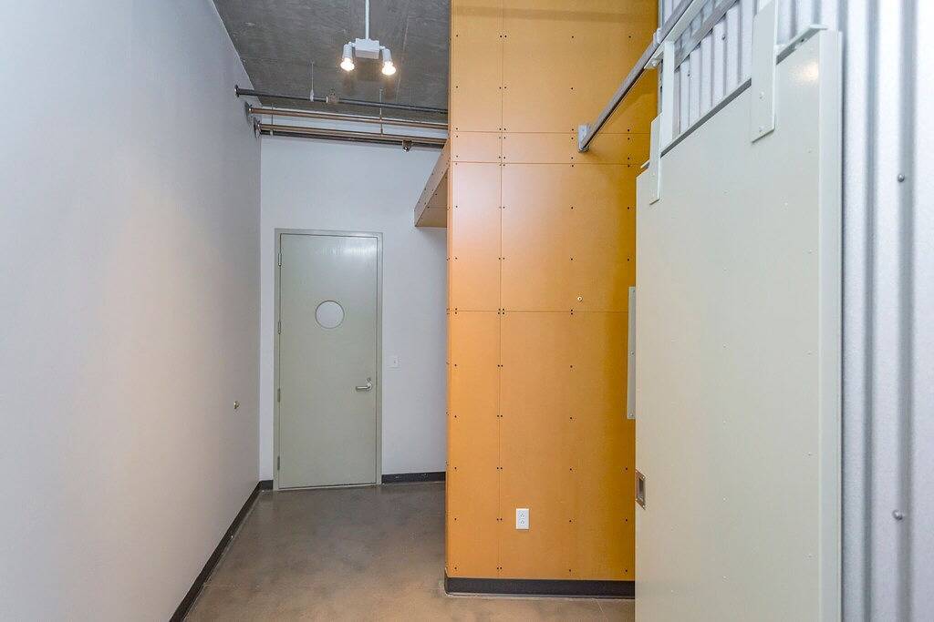 Ganze Wohnung, Stylish Loft 0.7 Miles From Downtown! in Nashville, Tennessee