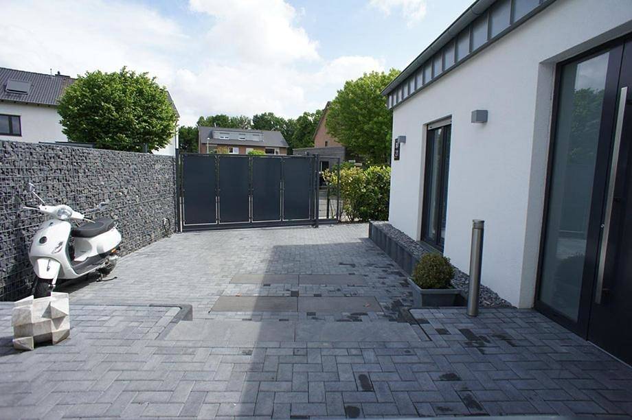 Ganze Ferienwohnung, King Studio with Sofa Bed in Kaarst, Rhein-Kreis Neuss