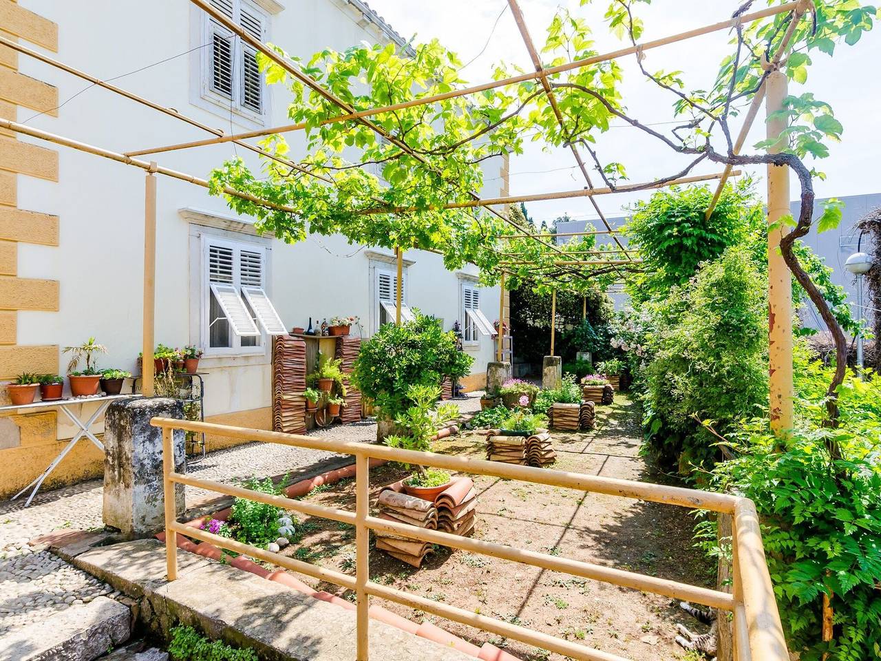 Appartamento intero, Guest House Ivana -Two Bedroom Apartment with Garden in Dubrovnik, Grad Dubrovnik