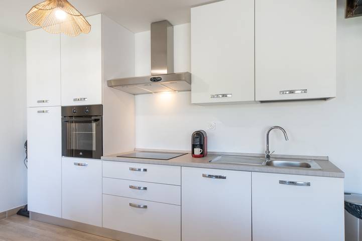 Ganze Wohnung, Apartment „La Dolce Vita 8 - Le Cedrat“ mit Meerblick, Wlan und Klimaanlage in Borgo, Bastia und Umgebung