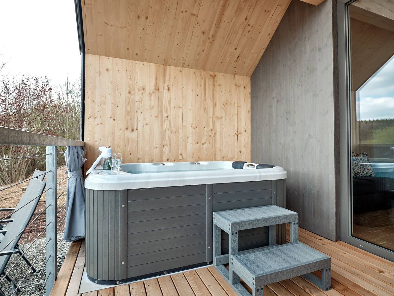 Casa de vacaciones 'Luxus Chalet Nr 7b' con vistas al mar, Wi-Fi y aire acondicionado in Bad Saulgau, Region Bodensee-Oberschwaben