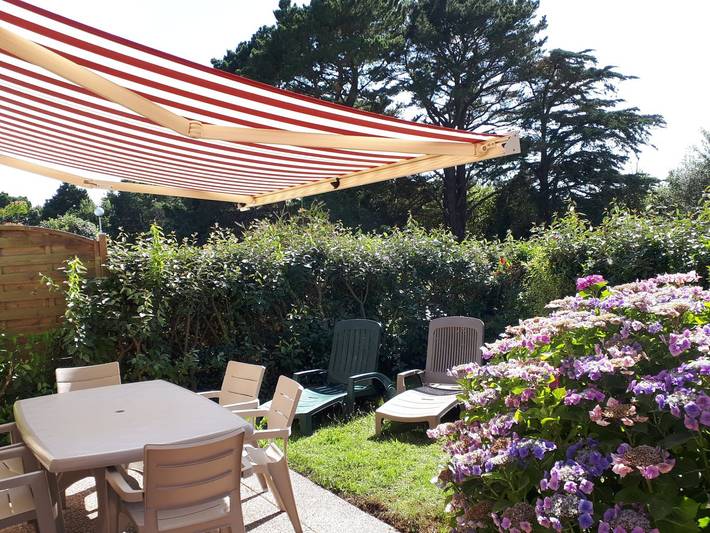 Gîte pour 4 personnes, avec terrasse et jardin, animaux acceptés