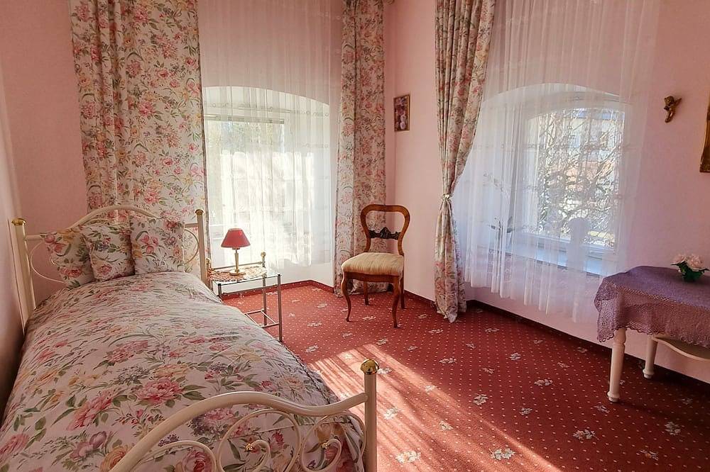Ferienhaus Rittergut Schlottenhof in ruhiger ländlicher Lage in Arzberg (Franken), Landkreis Wunsiedel im Fichtelgebirge
