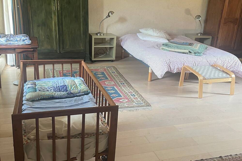 Breton Manor in Theix, Regional Natural Park of the Golfe du Morbihan