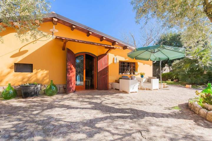 B&b per 2 persone, con panorama e giardino a Bitonto