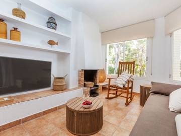 Maison De Vacances pour 6 Personnes dans Aigua Blava, Begur, Photo 2