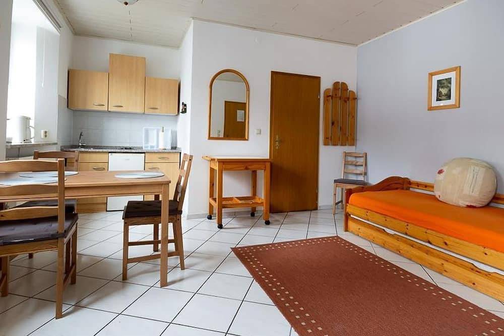Ganze Wohnung, Appartement Turmblick - Feriendorf Slawitsch in Bad Sulza, Weimarer Land
