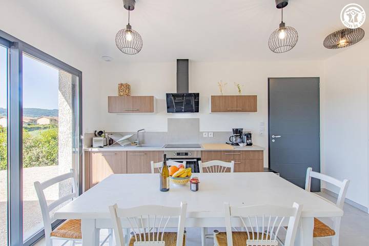 L'Echappée Bourguignonne in La Roche-Vineuse, Mâcon und Umgebung