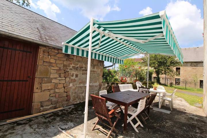 Gîte pour 6 personnes, avec terrasse à Nedde - 3