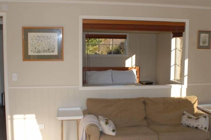 Cottage for 2 people, with terrace in New Zealand