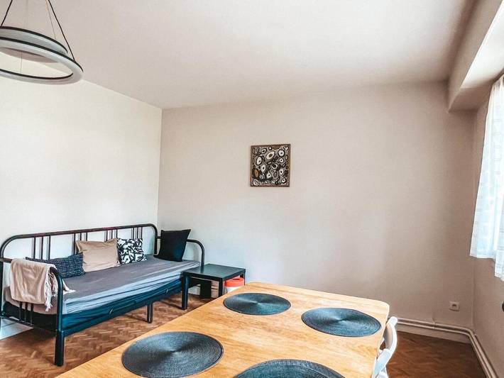 Appartement de vacances pour 4 personnes, avec terrasse et jacuzzi