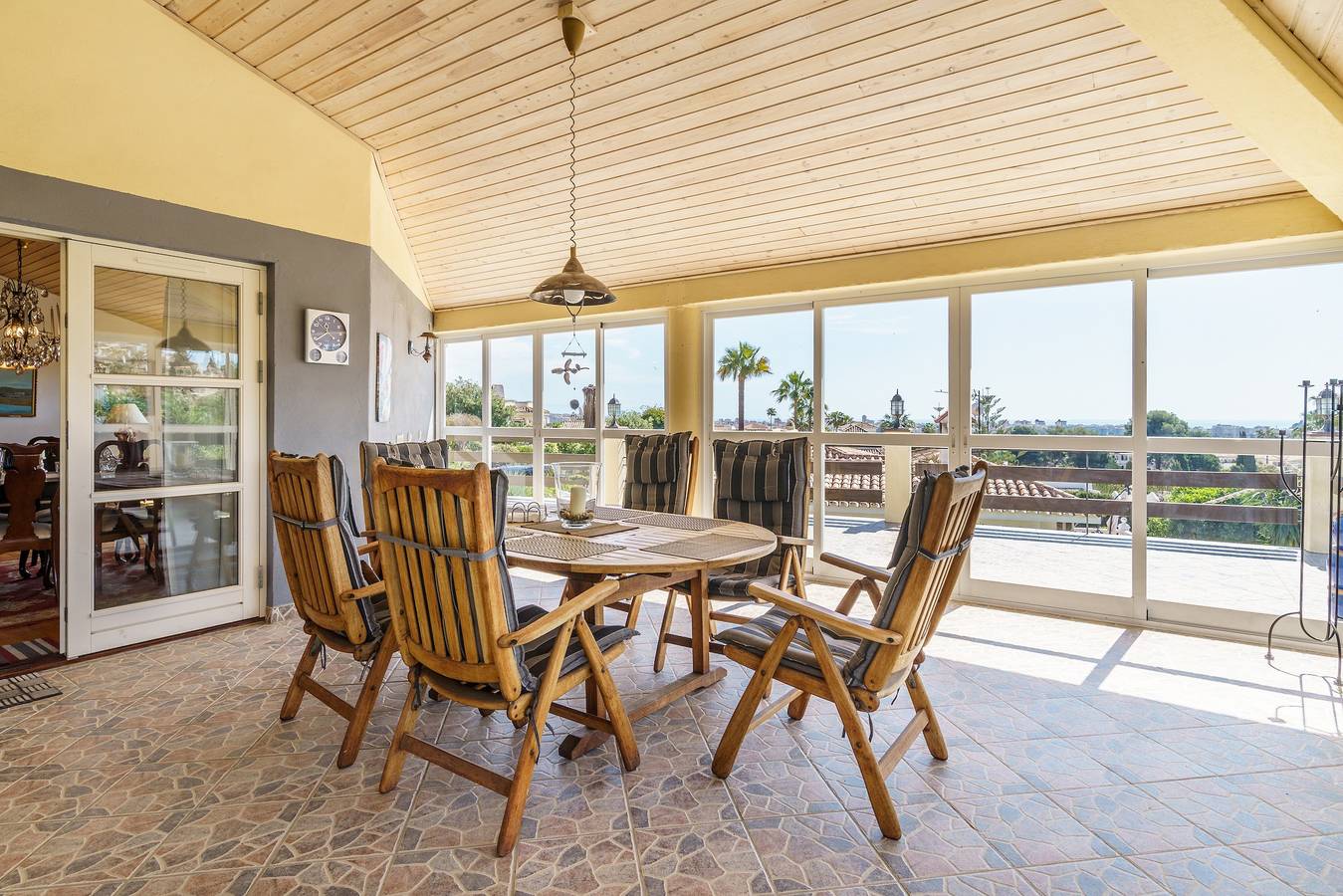 Villa "Cerros Del Aguila" con vistas al mar, piscina, jardín y Wi-Fi in Mijas Costa, Mijas