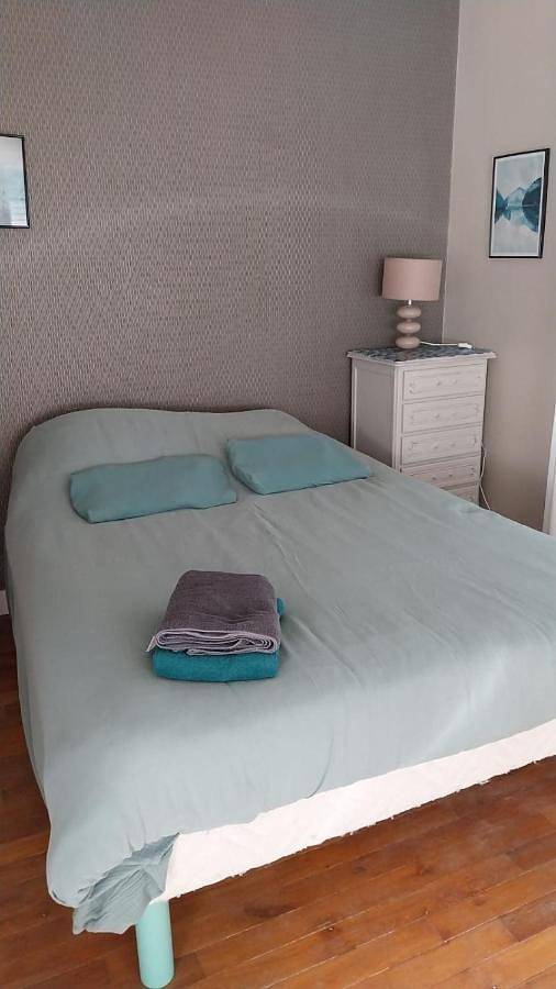 Five-Bedroom House in Selles-sur-Cher, Région de Romorantin-Lanthenay