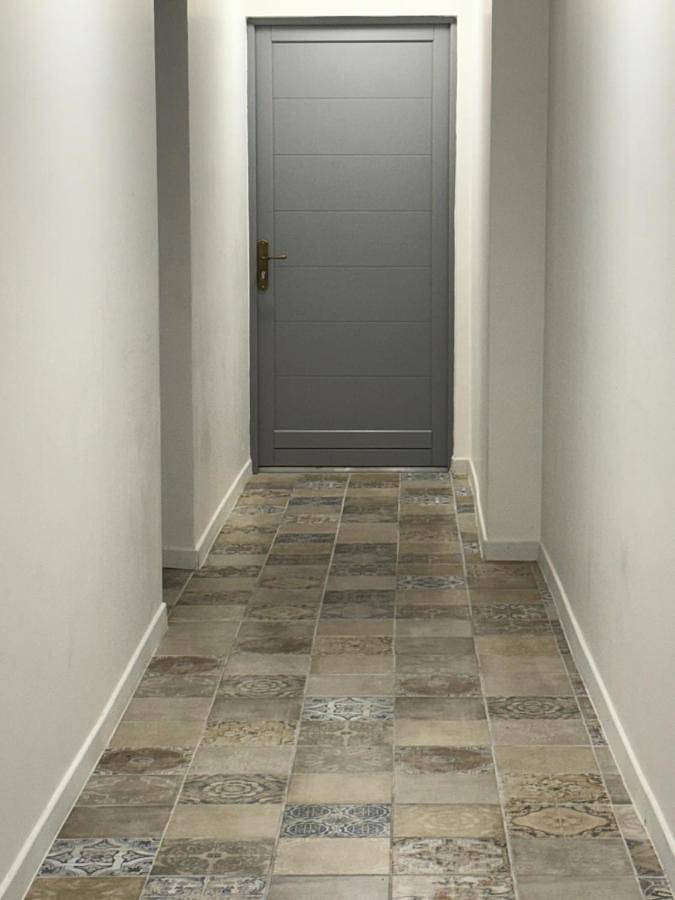 Appartement entier, Two-Bedroom Apartment in Épernon, Région de Chartres
