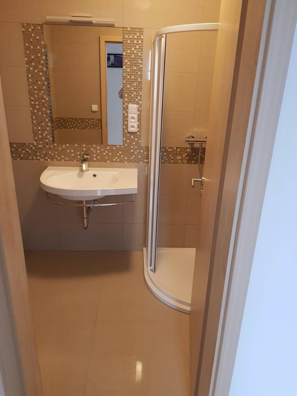 Appartement entier, Newly Built Apartment 5 With Balcony Near Center in Žabovřesky, Brno