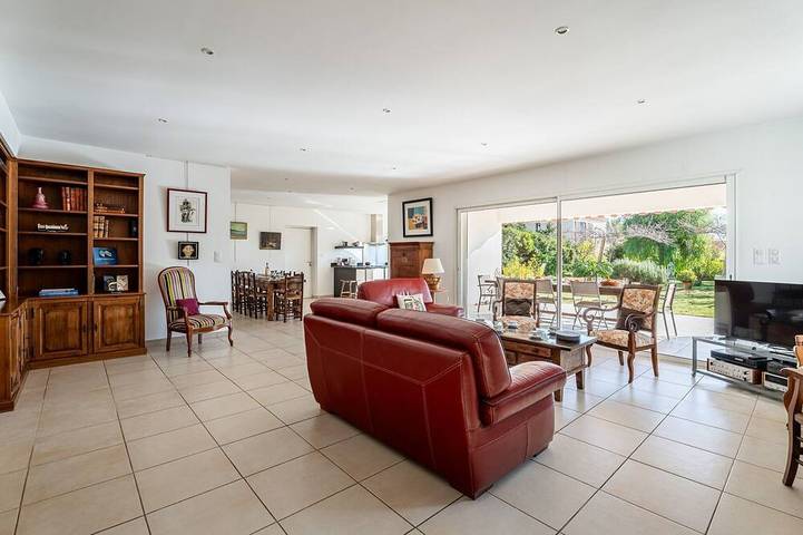 Location de vacances pour 8 personnes, avec balcon et jardin dans Plage Lumière - 4