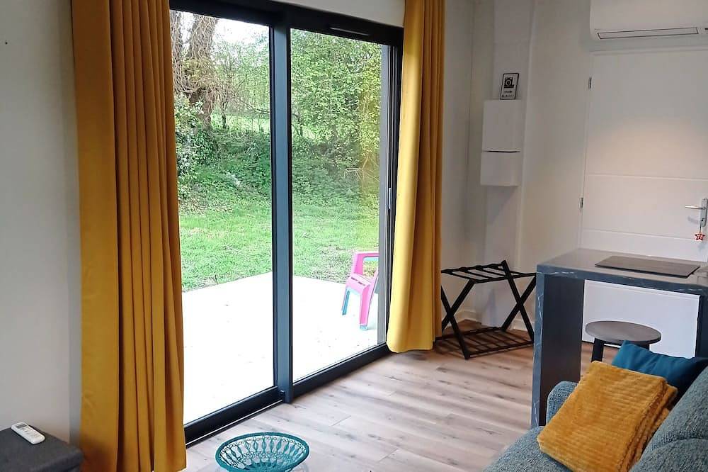 Appartement entier, Studio de jardin  idéal pour découvrir Brest effectuer un stage, une formation.. in Brest, Région de Brest