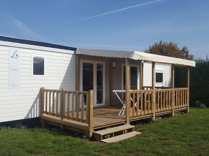 Camping pour 6 personnes, avec piscine et terrasse, animaux acceptés
