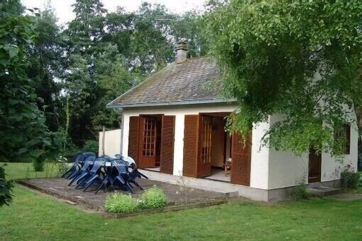 Lodge pour 4 personnes, avec terrasse et jardin