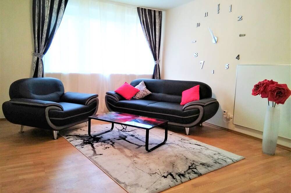Ganze Wohnung, Schönes Apartment Hof/Bayern mit Boxspringbett in Hof, Oberfranken