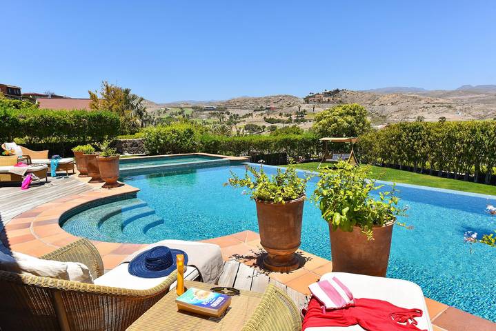 Villa für 6 Personen, mit Whirlpool und Terrasse sowie Garten in Gran Canaria Süd